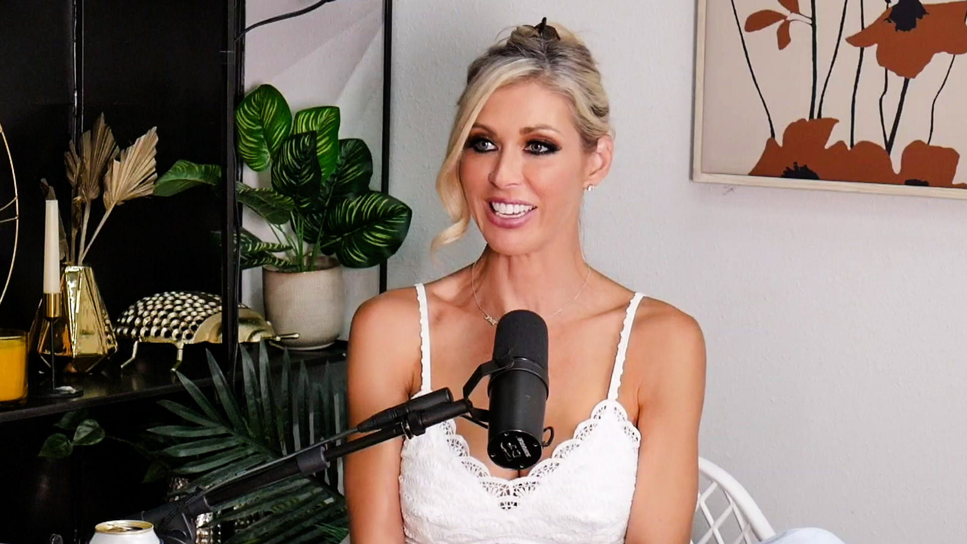 Unfiltered : Holly Hotwife