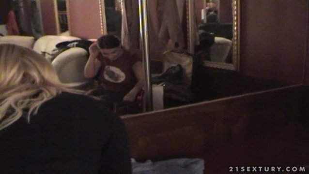 Backstage With Dorina And Dorothy Black