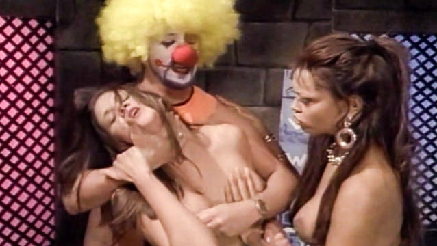 Sex Freaks, Scene #01